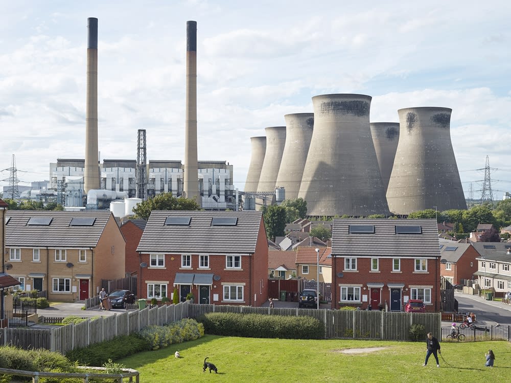 Simon Roberts, Ferrybridge Power Station, Knottingley, West Yorkshire, 2016, 2016
