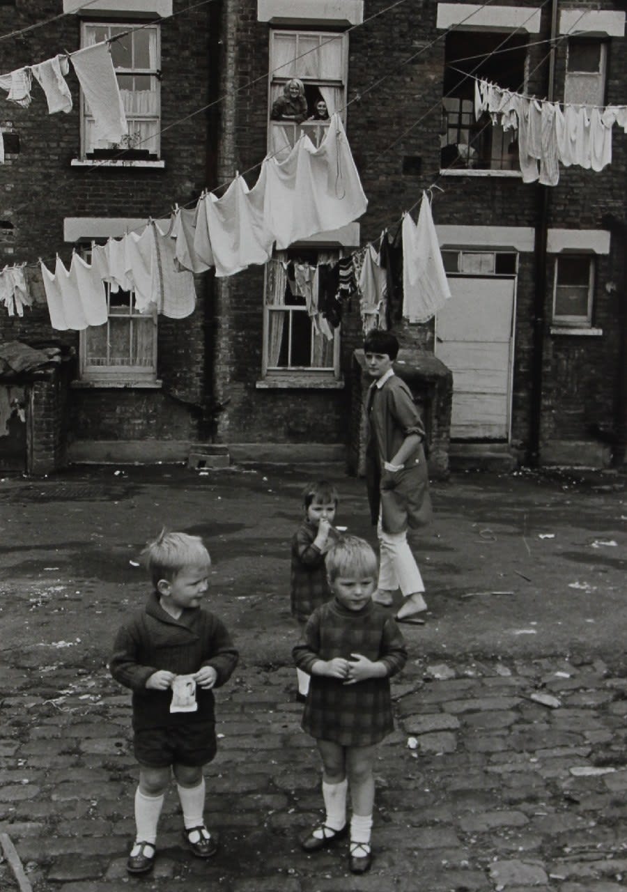 Colin Jones, Laundry, 1980