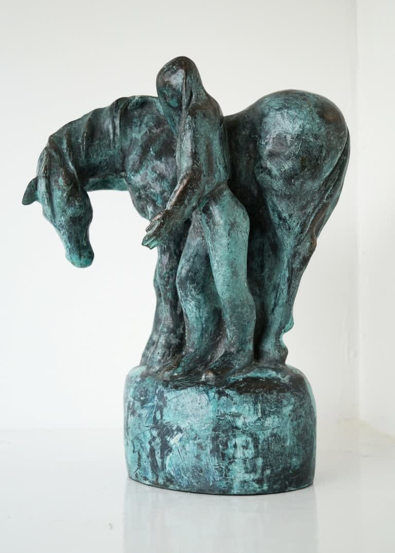 Sculpture Gallery, Sophie Howard - Friends , 2025