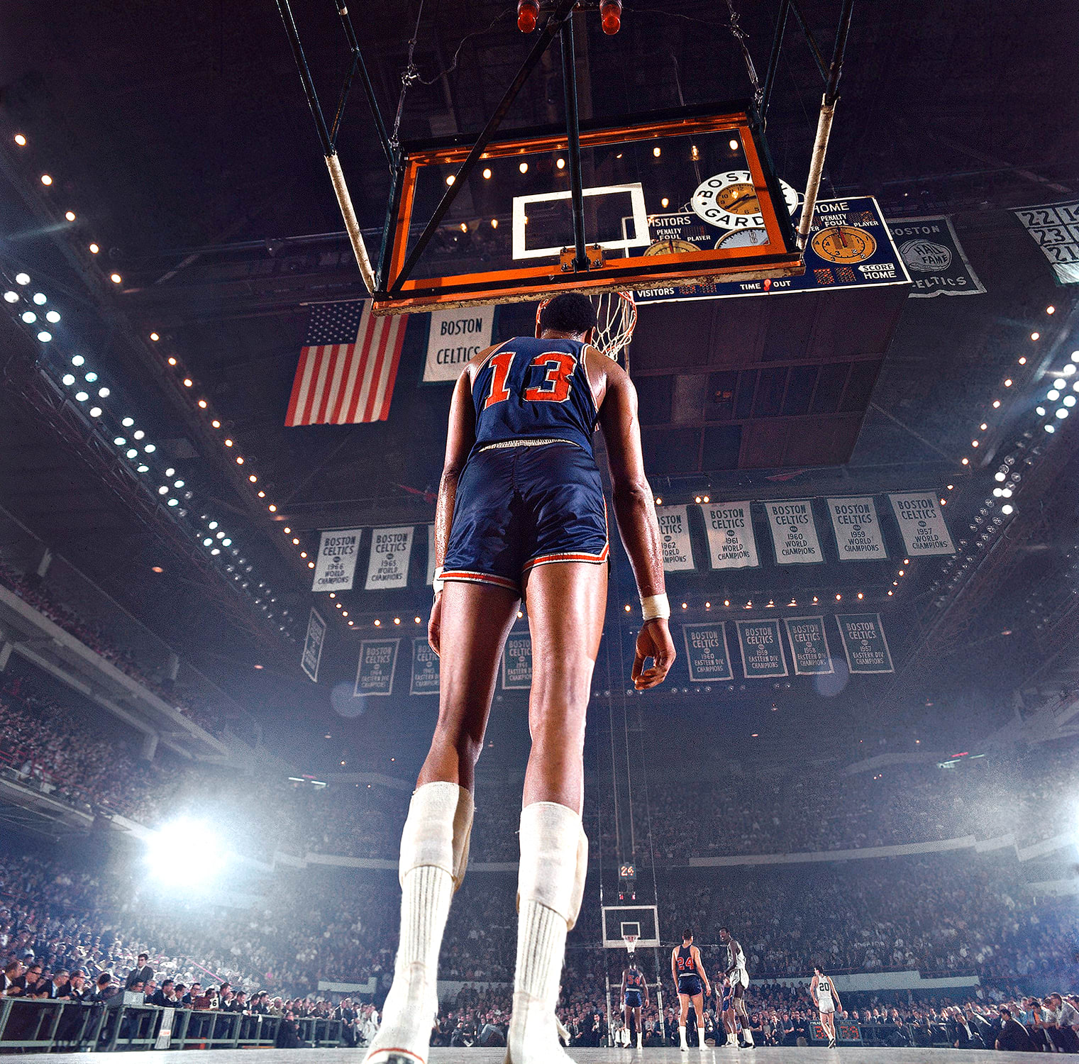 Walter Iooss Jr., Wilt Chamberlain, Boston, MA, 1967