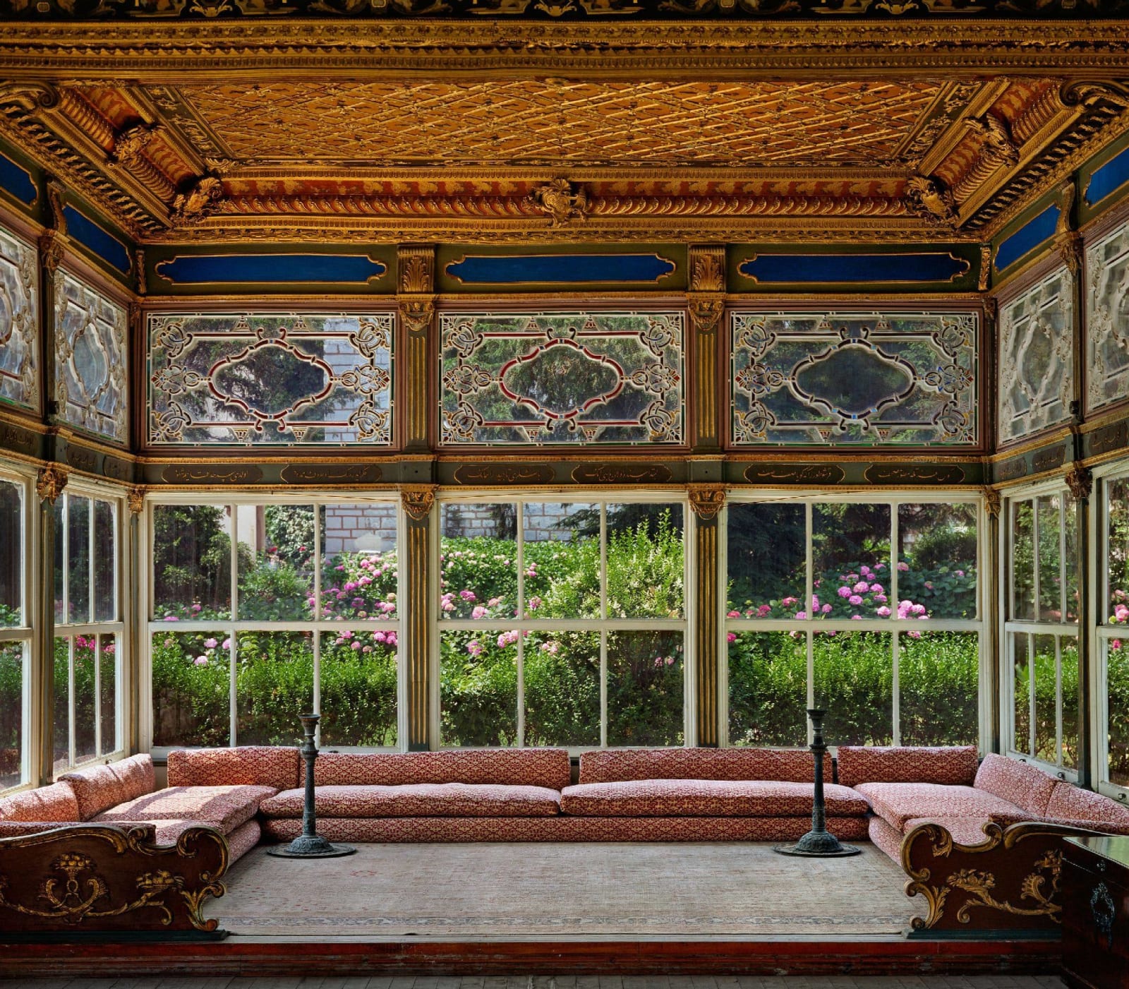 Ahmet Ertuğ, Çeşmeli Sofa, Topkapı Palace, Istanbul, Turkey, 2008