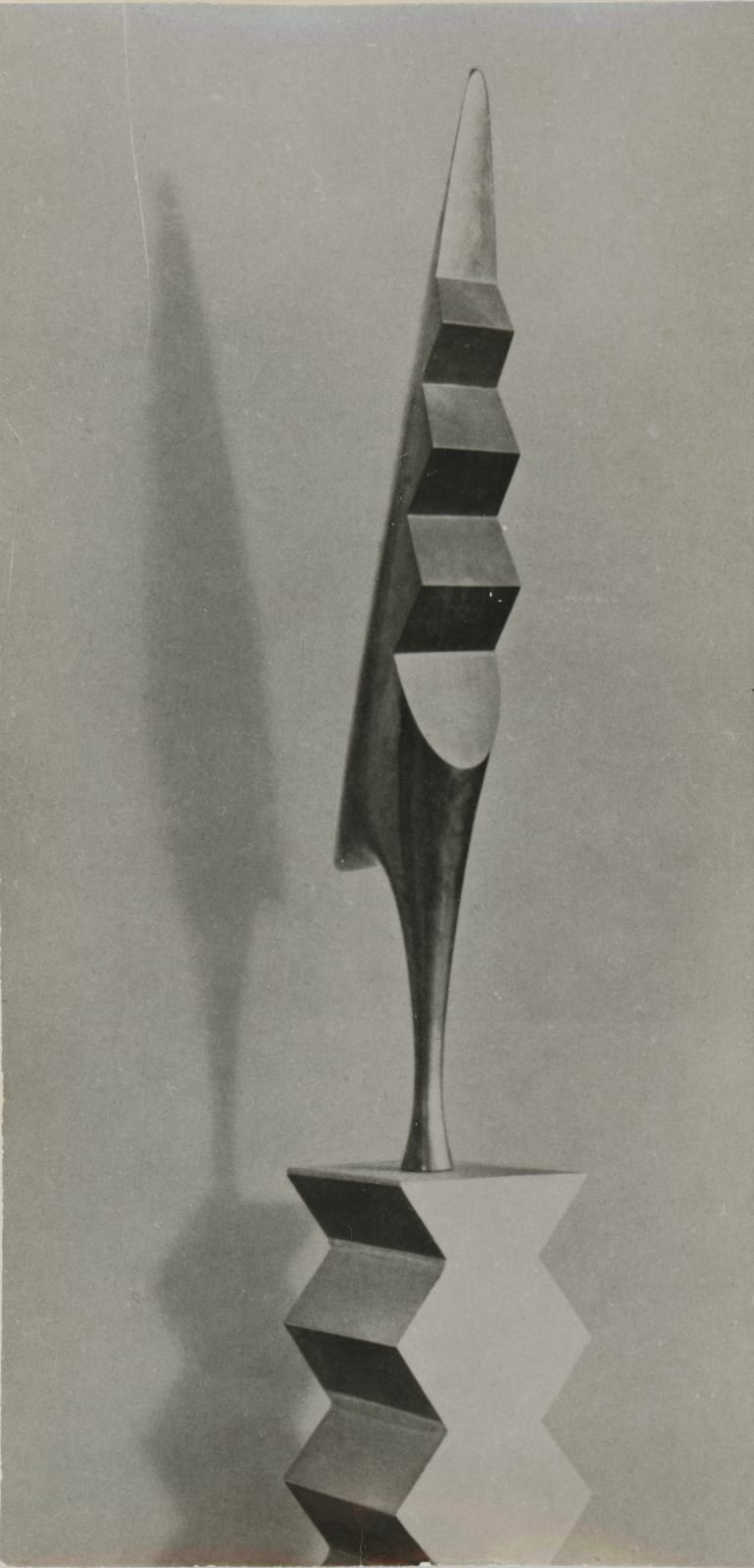 Constantin Brancu i Le coq 1935 Bruce Silverstein