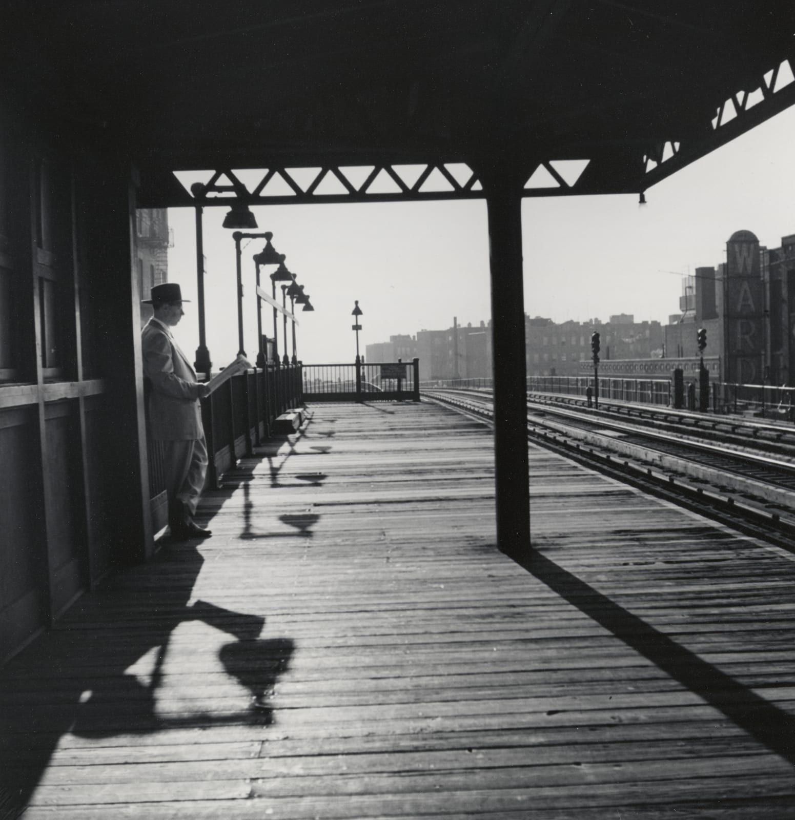 Larry Silver, Bronx Subway Station, 1950
