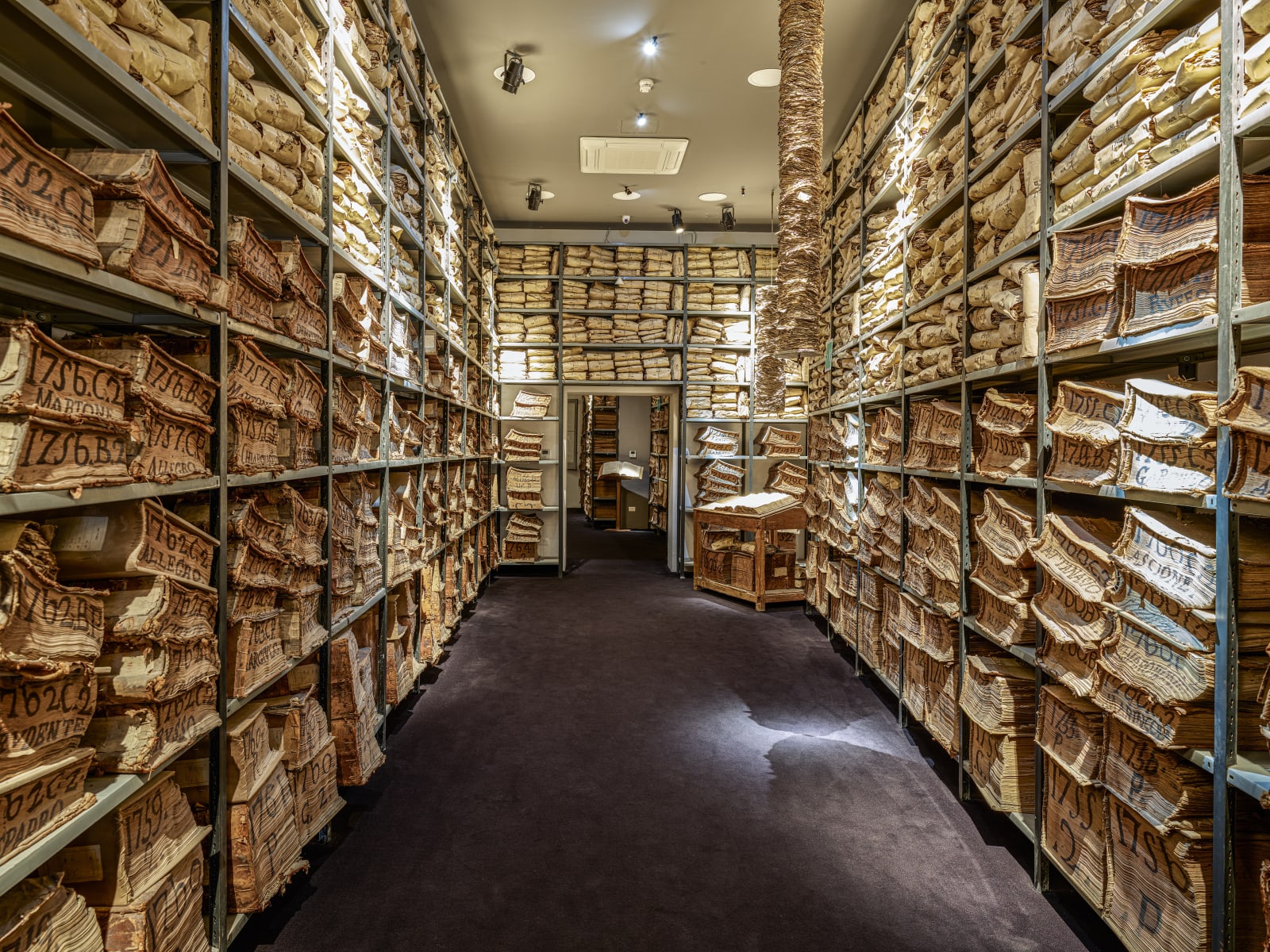 Ahmet Ertuğ, Banca di Roma Napoli Archives, 2625, 2022