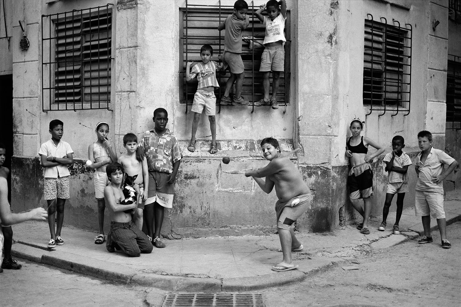 Walter Iooss Jr., The Corner, Havana, Cuba, 1999