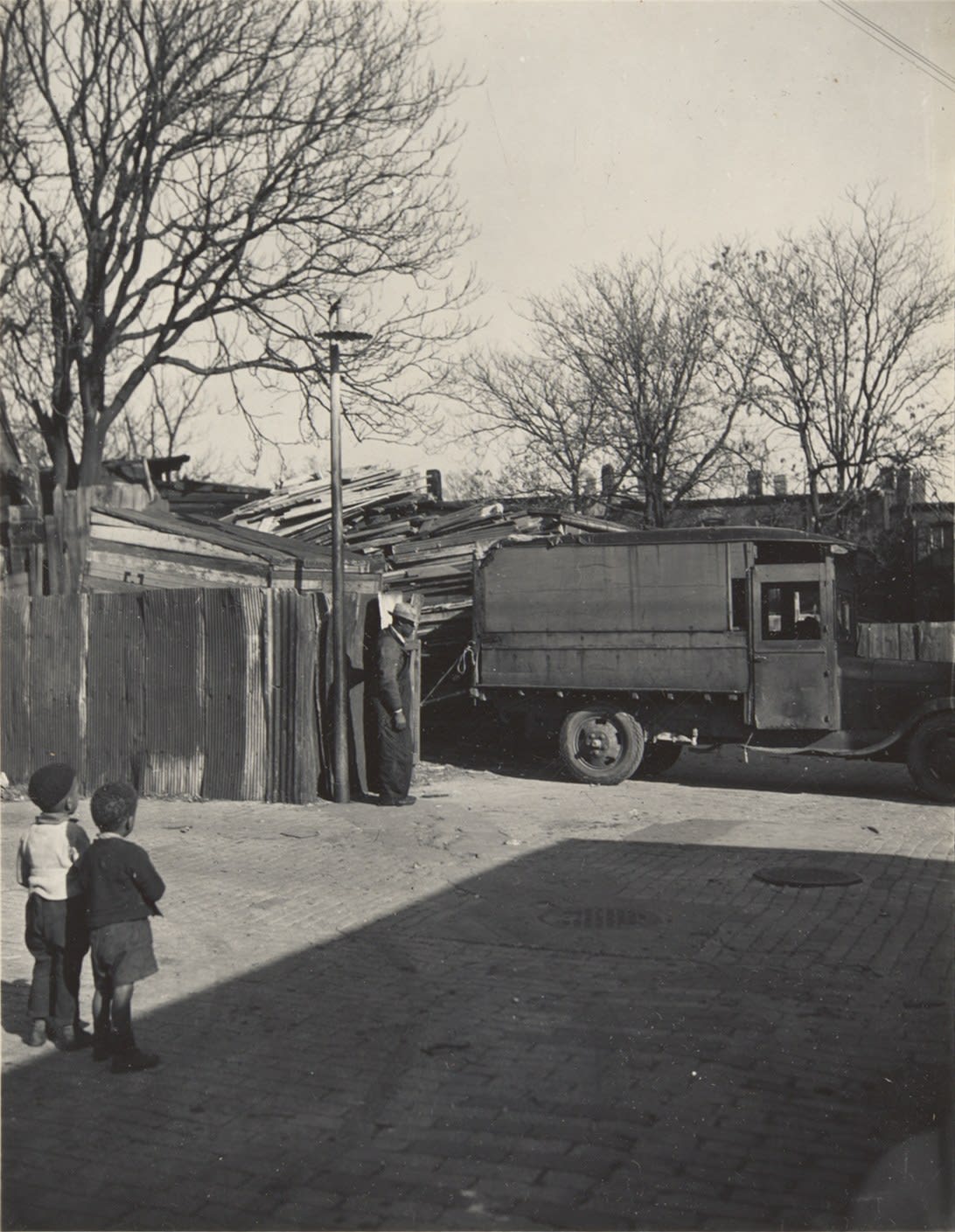 Gordon Parks, Washington D.C. (southwest section), November, 1942