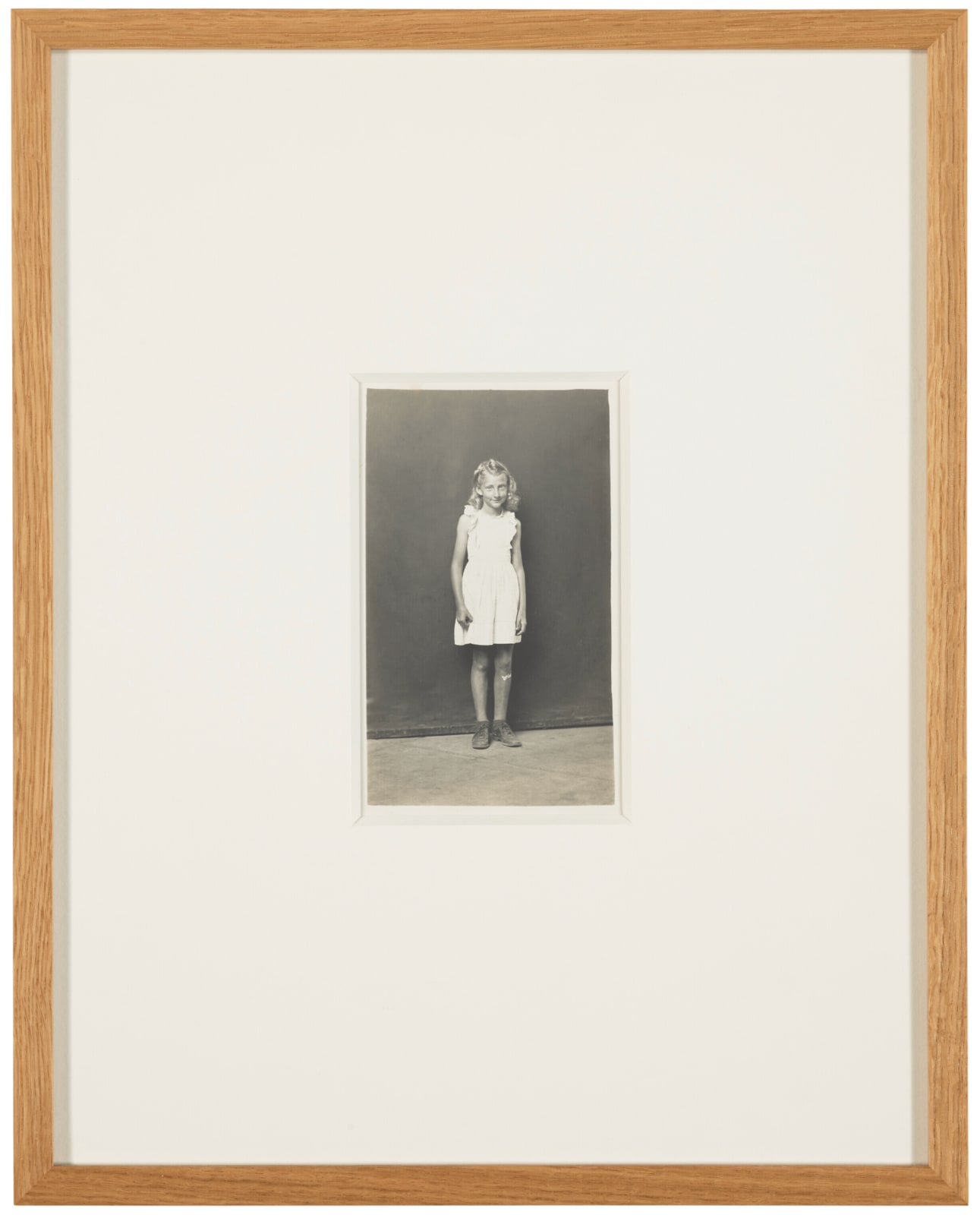 Mike Disfarmer, Little Girl in a White Pinafore, Heber Springs, Arkansas, 1940-1945