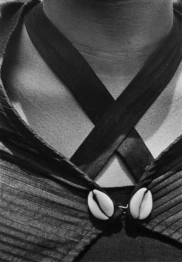 Chester Higgins, Cowrie Shells, Kumasi, Ghana, 1975