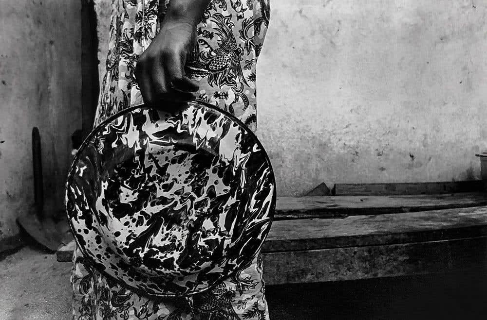 Chester Higgins, A serving dish, Ghana, 1973