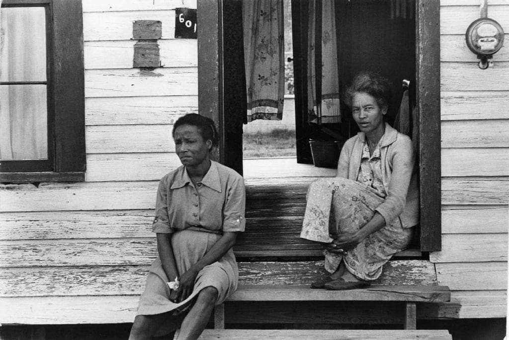 Chester Higgins, Women at the Doorway, Macon County, Alabama, 1968