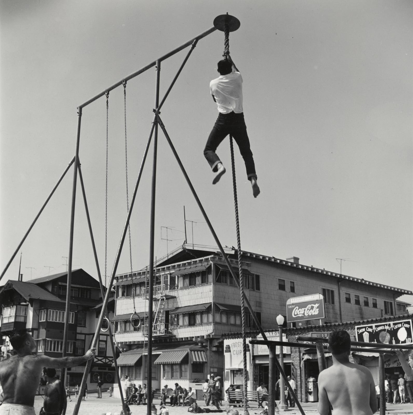 Larry Silver, Shinning, Muscle Beach, Santa Monica, CA, 1954