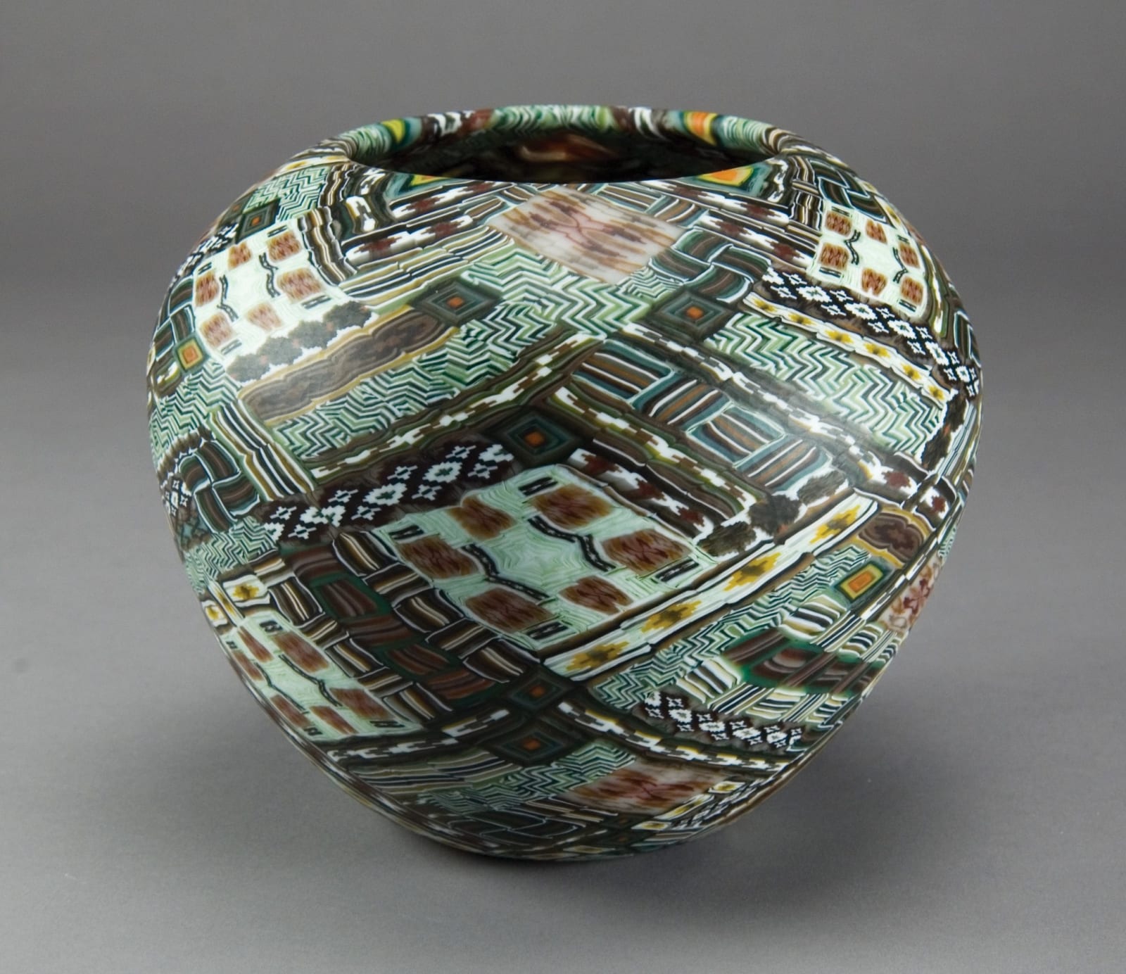 Taga Sode III (Peach Shape)