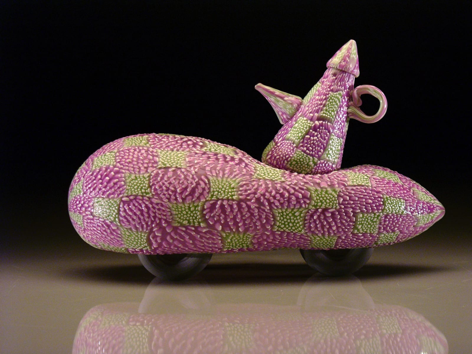 Teapot Cartoon Car 09-5