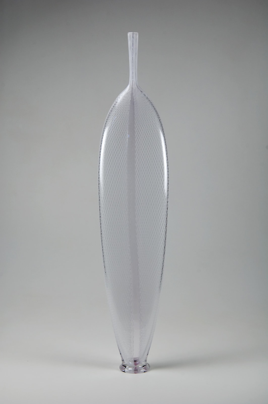 Standing Reticello Leaf