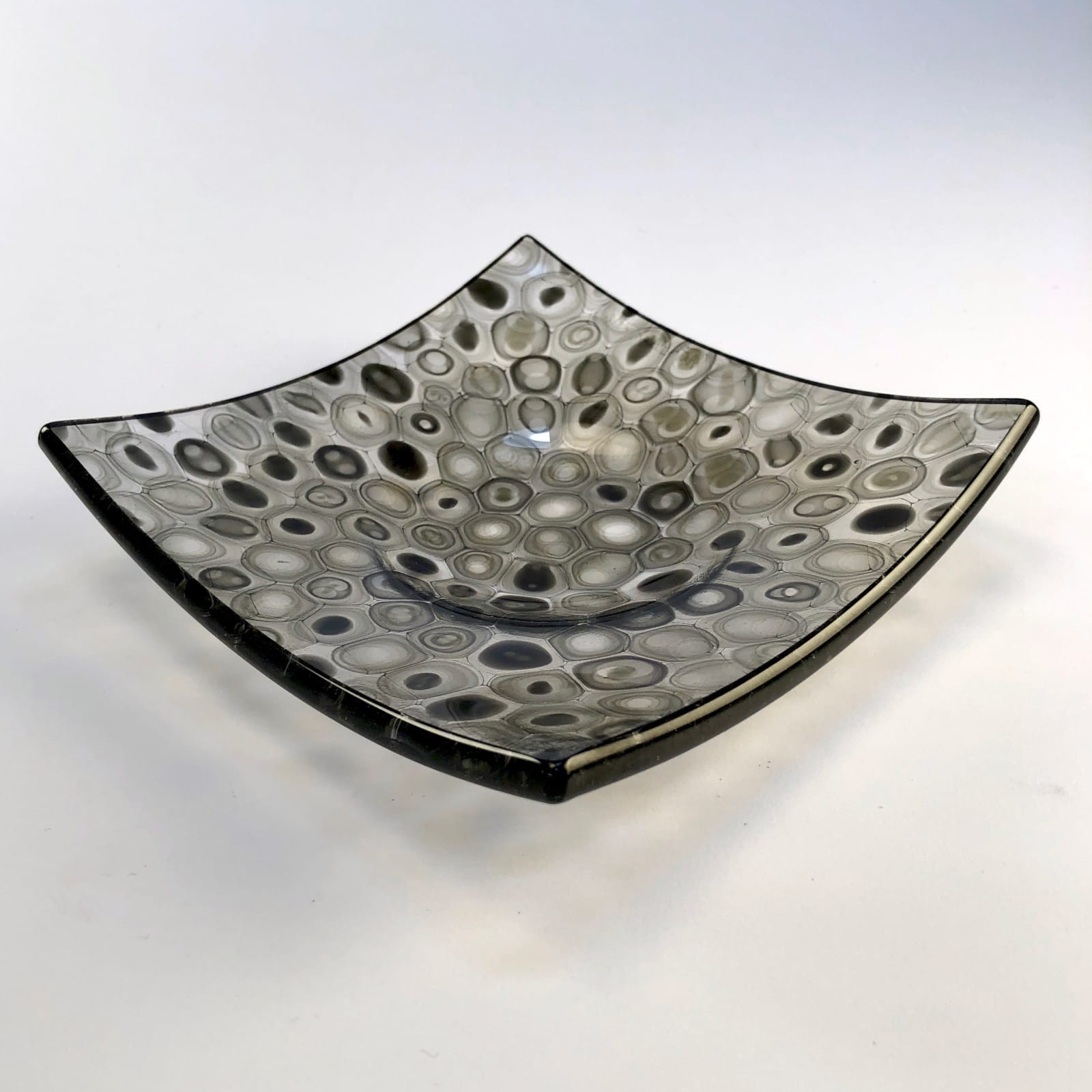 Grey Mounds Dish 02