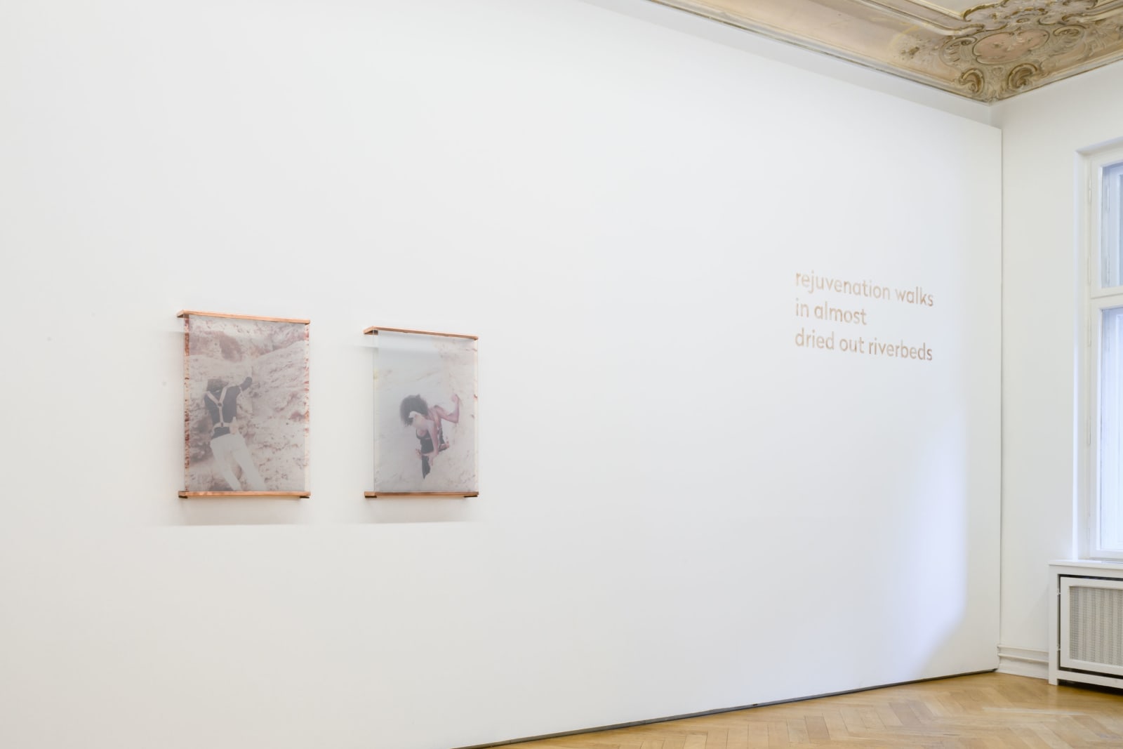 Lena Maria Emrich, Gahtering dust underneath my fingenails creating an archive of layered stones (No.6), 2020