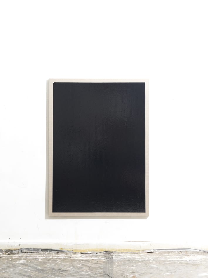 Gregor Hildebrandt, Ohne Titel, Schwarzer Spiegel, 2010, 2010
