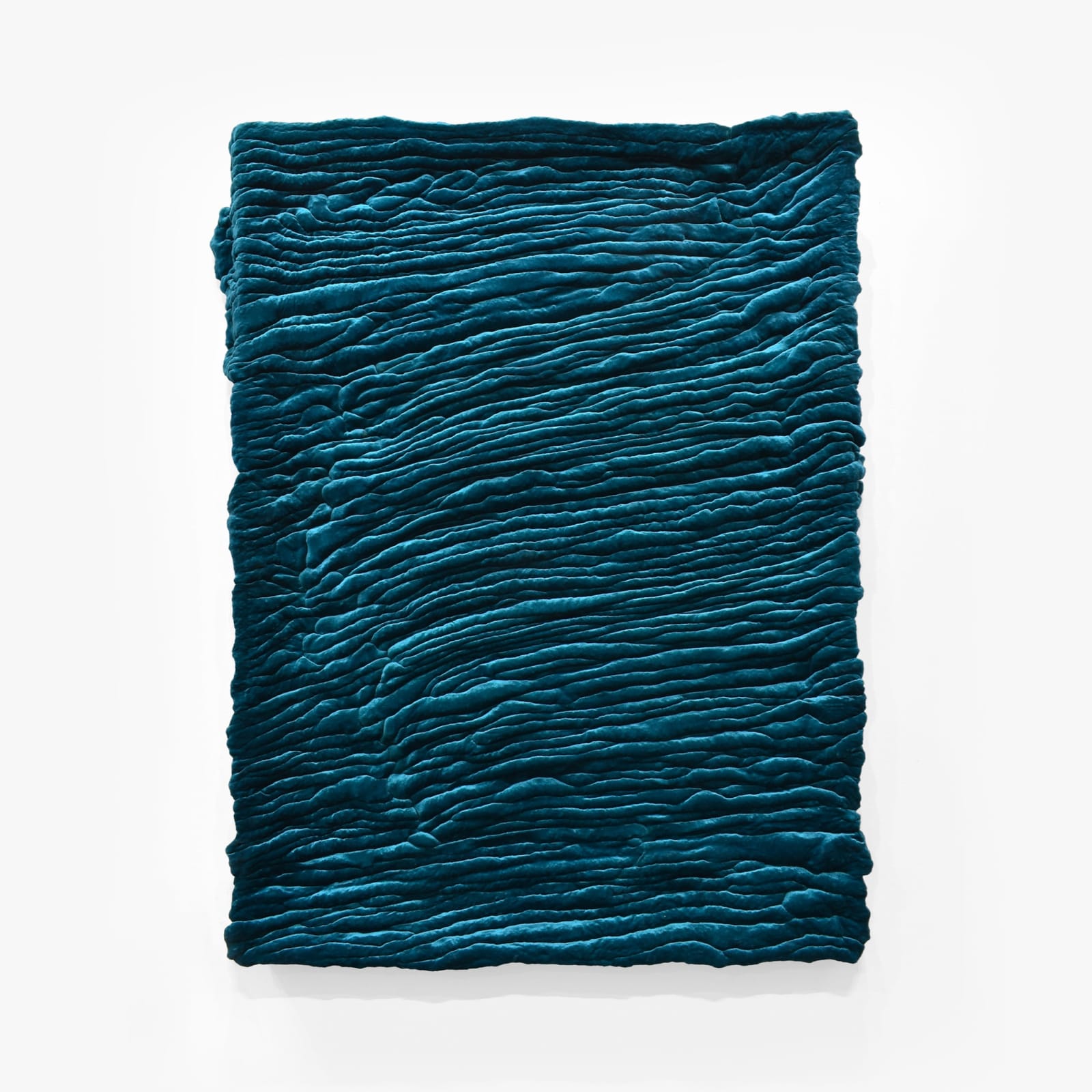 Schiacciato 19 (S.P.R.1), Filippo Moroni, 2025 Polyurethane foam, chenille velvet, and wood. From the Schiacciato series. Image courtesy of Buysse Gallery. © Filippo Moroni. All rights reserved