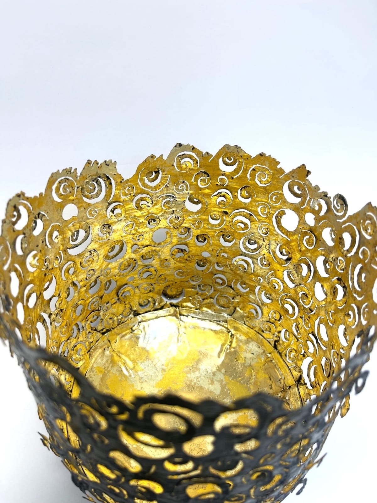 Claire Malet, Ammonite Vessel, 2022