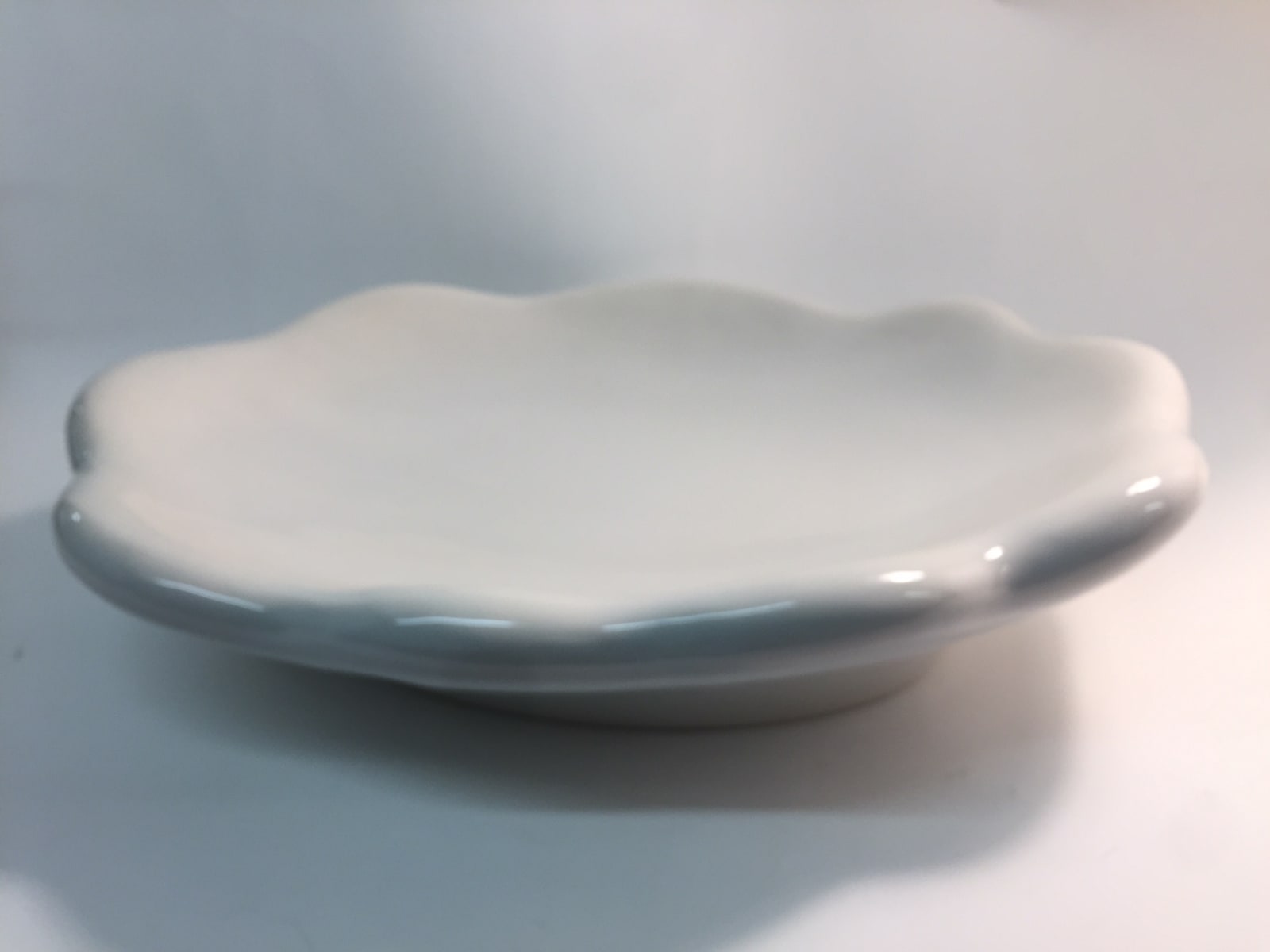 Colin Saunders, Wavy Dish, 2013