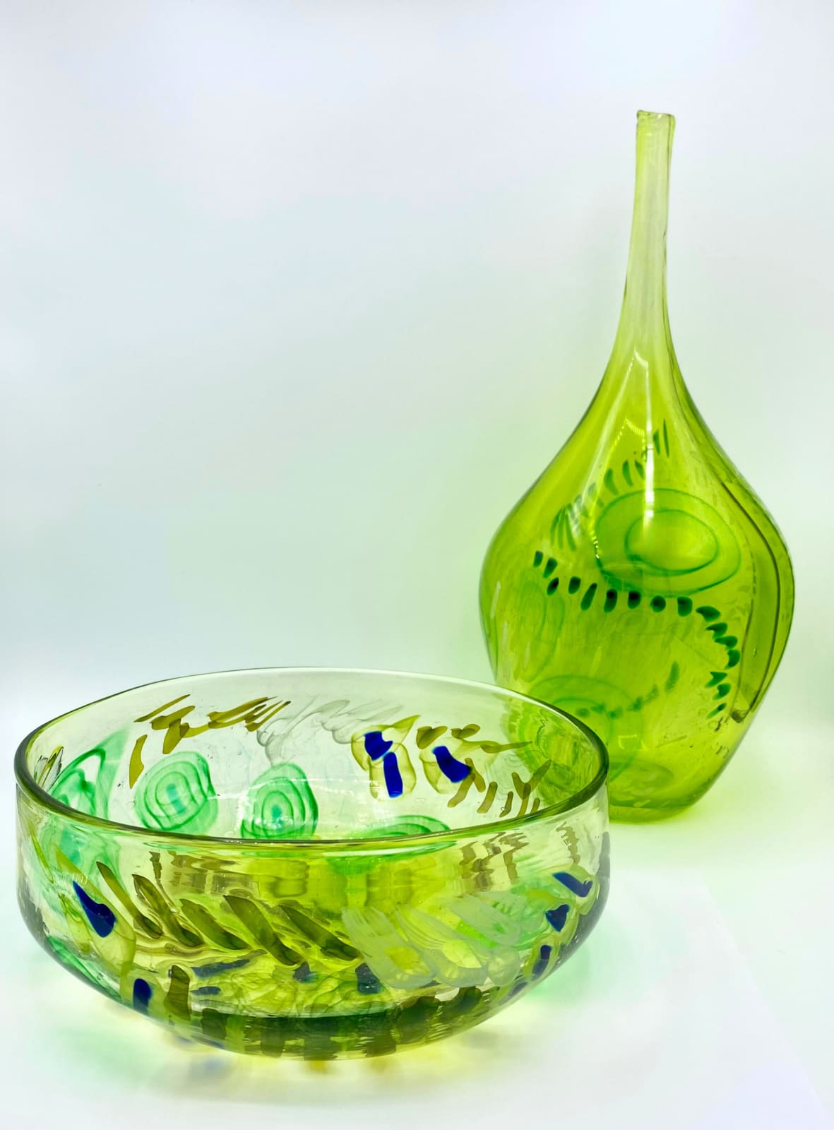 Amelia Skachill Burke, Polypodiophyta Murrine Vase, 2023