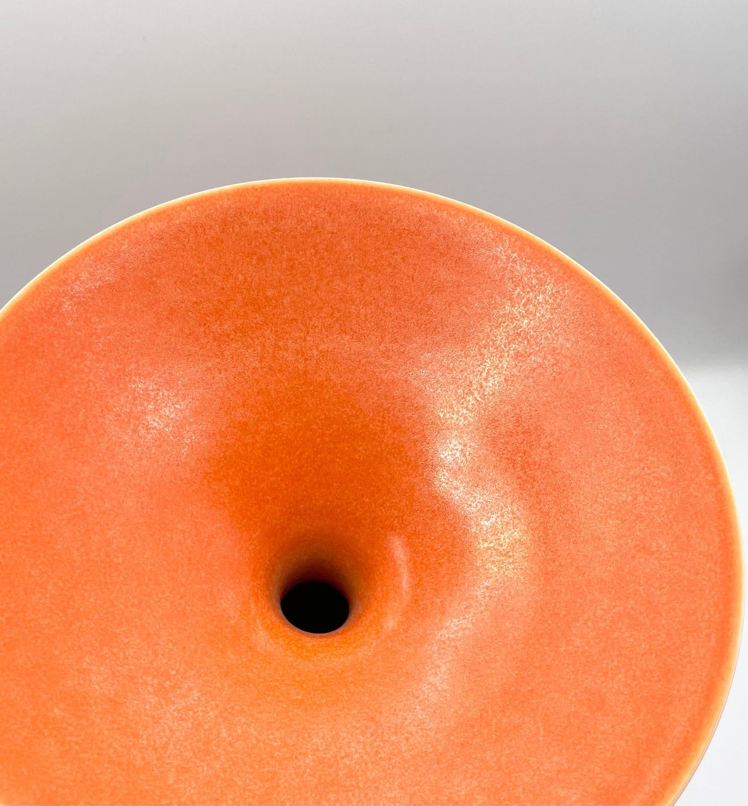 Anna Silverton, Porcelain Vase, 2023