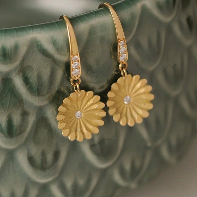 Flora Bhattachary, Lotus Diamond & 18ct Gold Drop Earrings, 2025