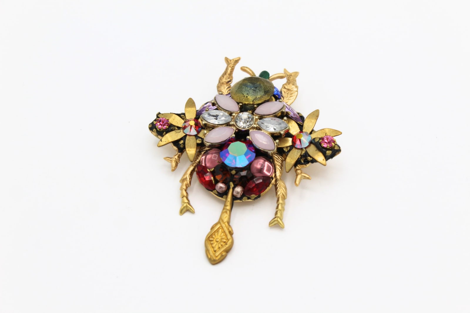 Annie Sherburne, Bee Brooch - Diamond Centre , 2025