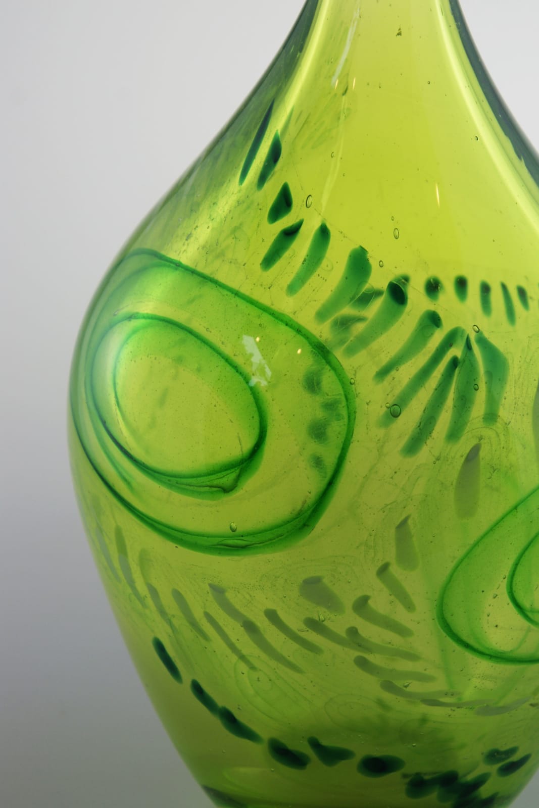 Amelia Skachill Burke, Polypodiophyta Murrine Vase, 2023