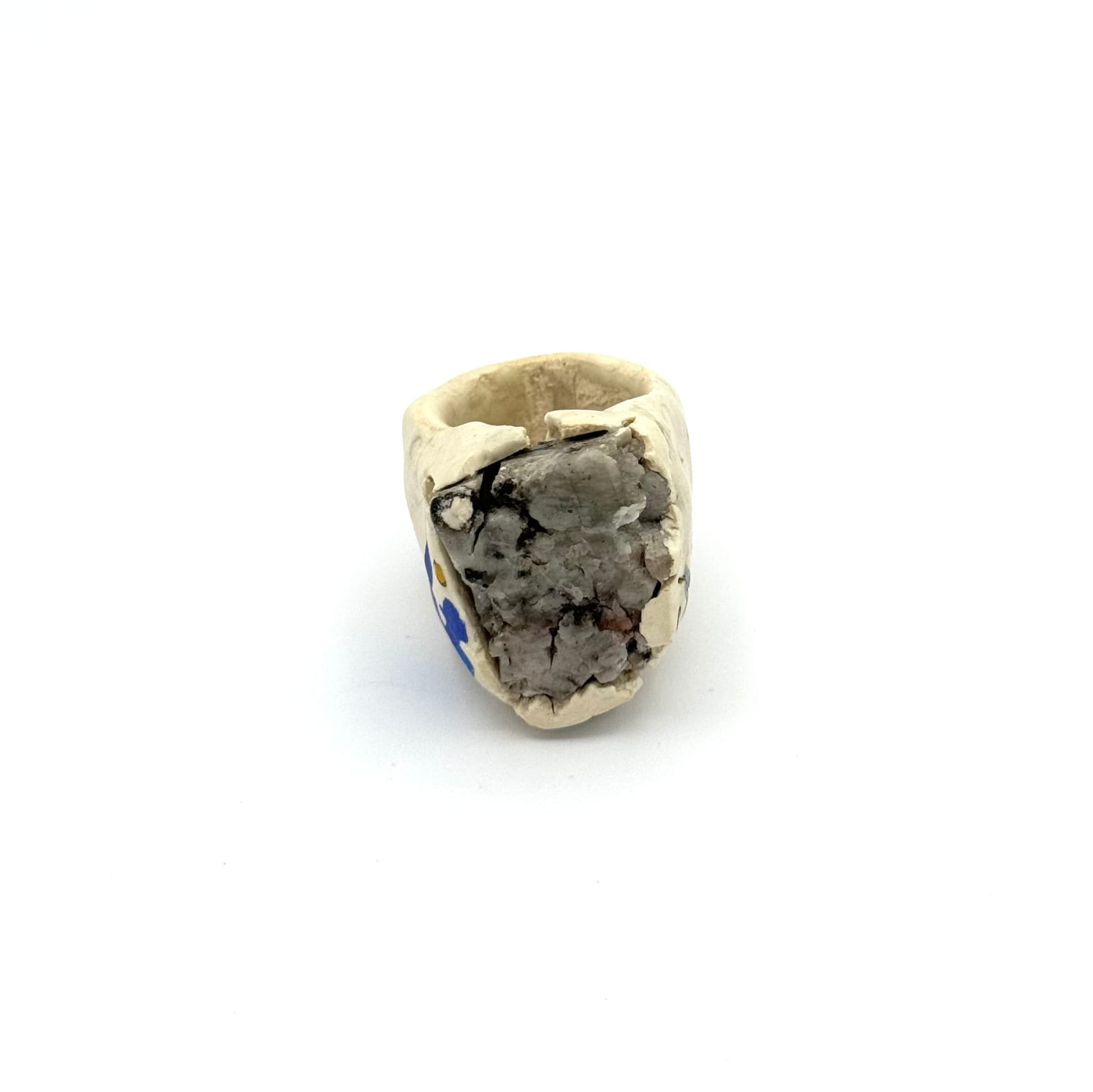 Aneta Regel, White & Blue Ring, 2018