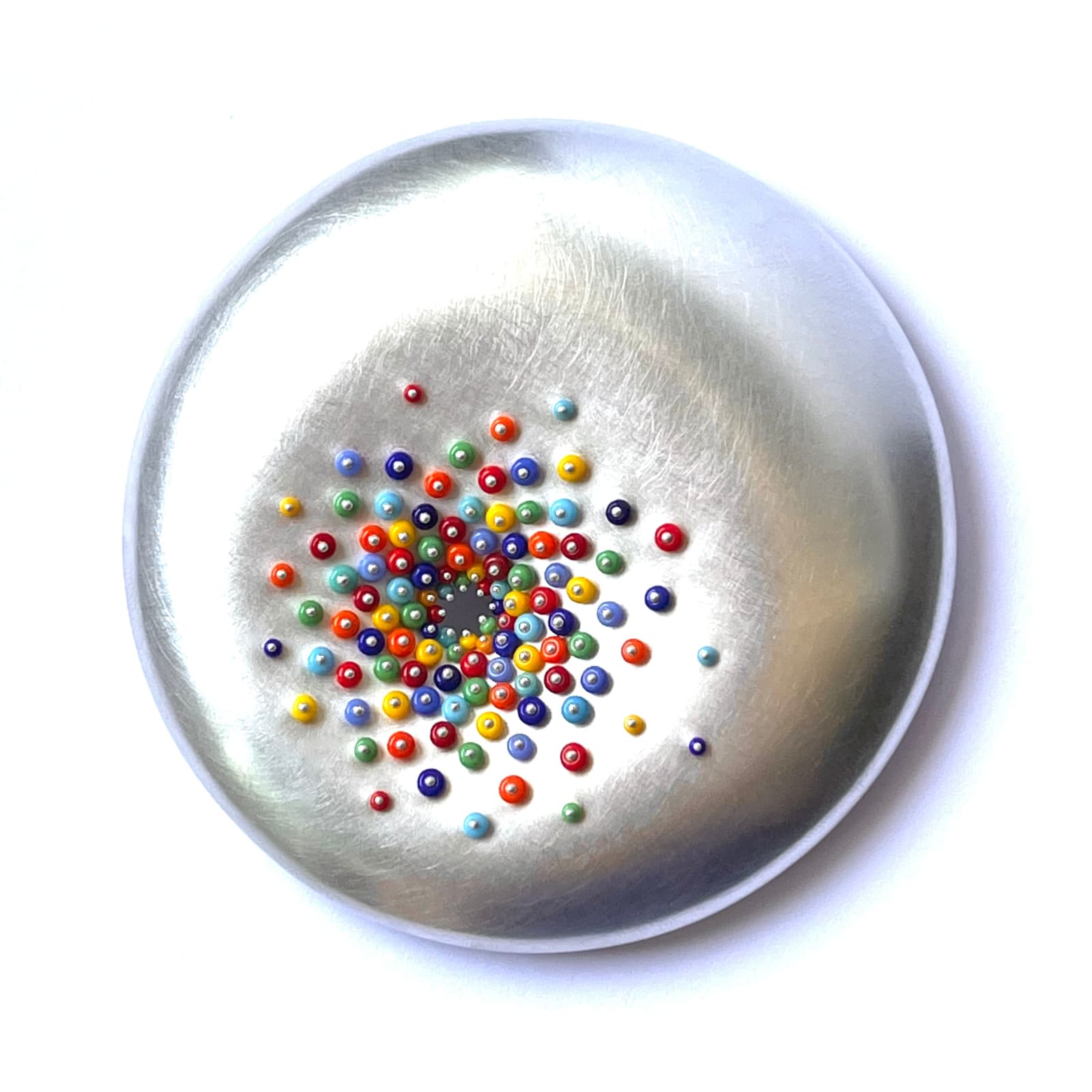 Claire Underwood, Round Disappearing Beads Brooch, 2024