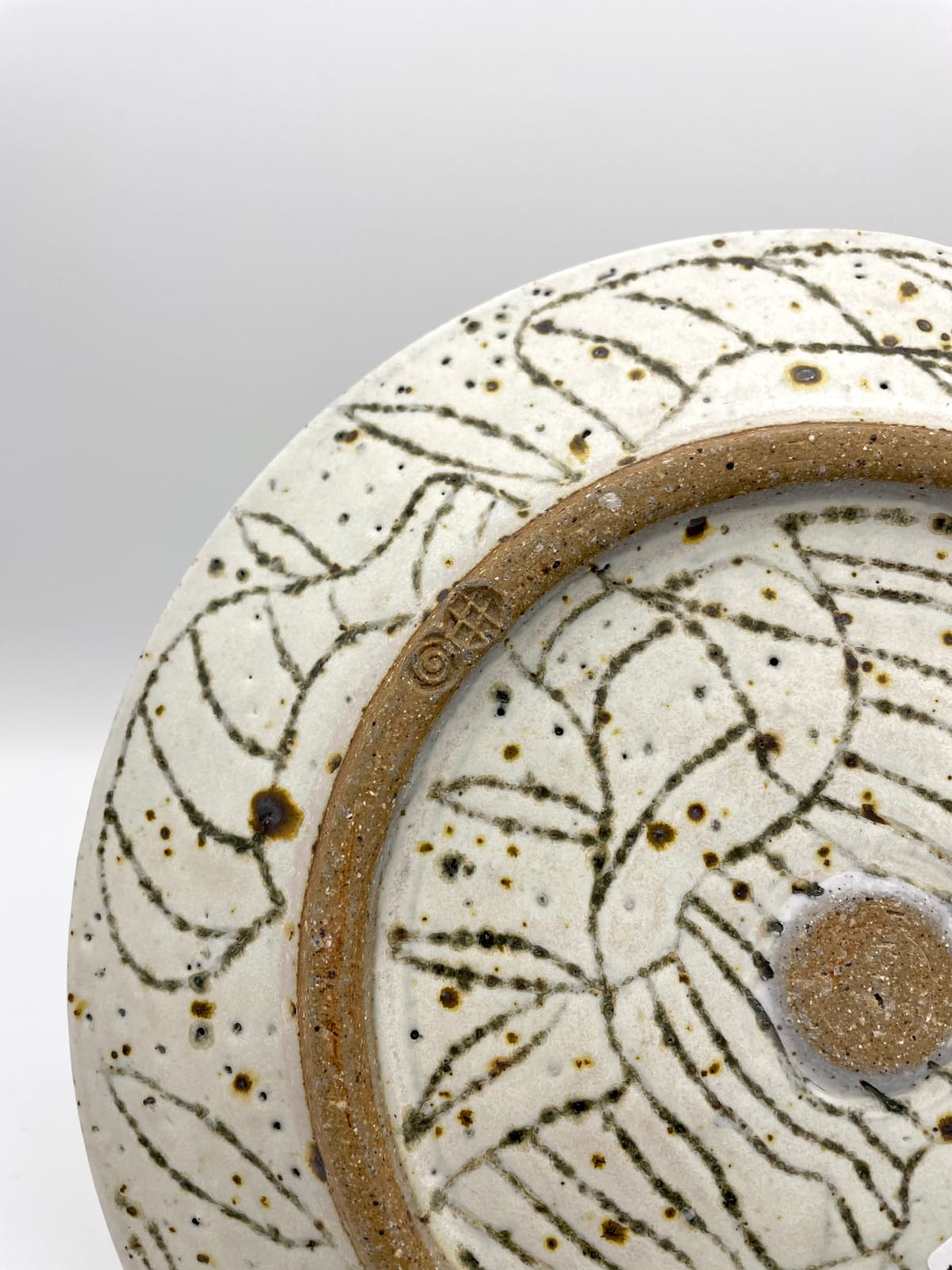 Gilles Le Corre, Plate, 2024