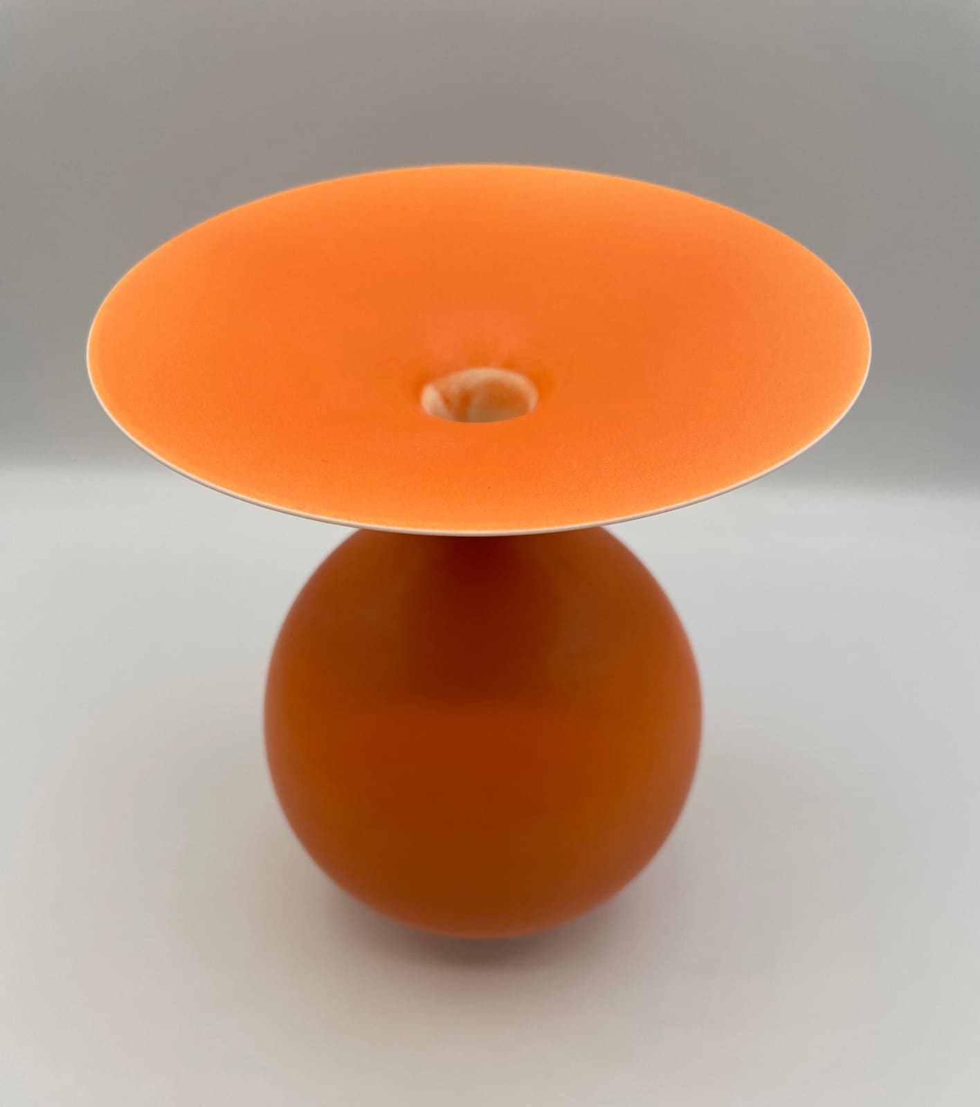 Anna Silverton, Porcelain Vase, 2023