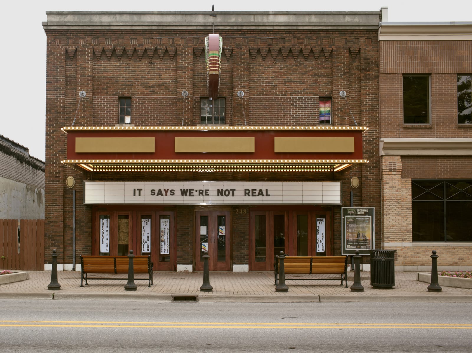 Victoria Crayhon, Thoughts on Romance from the Road series, 2005-present