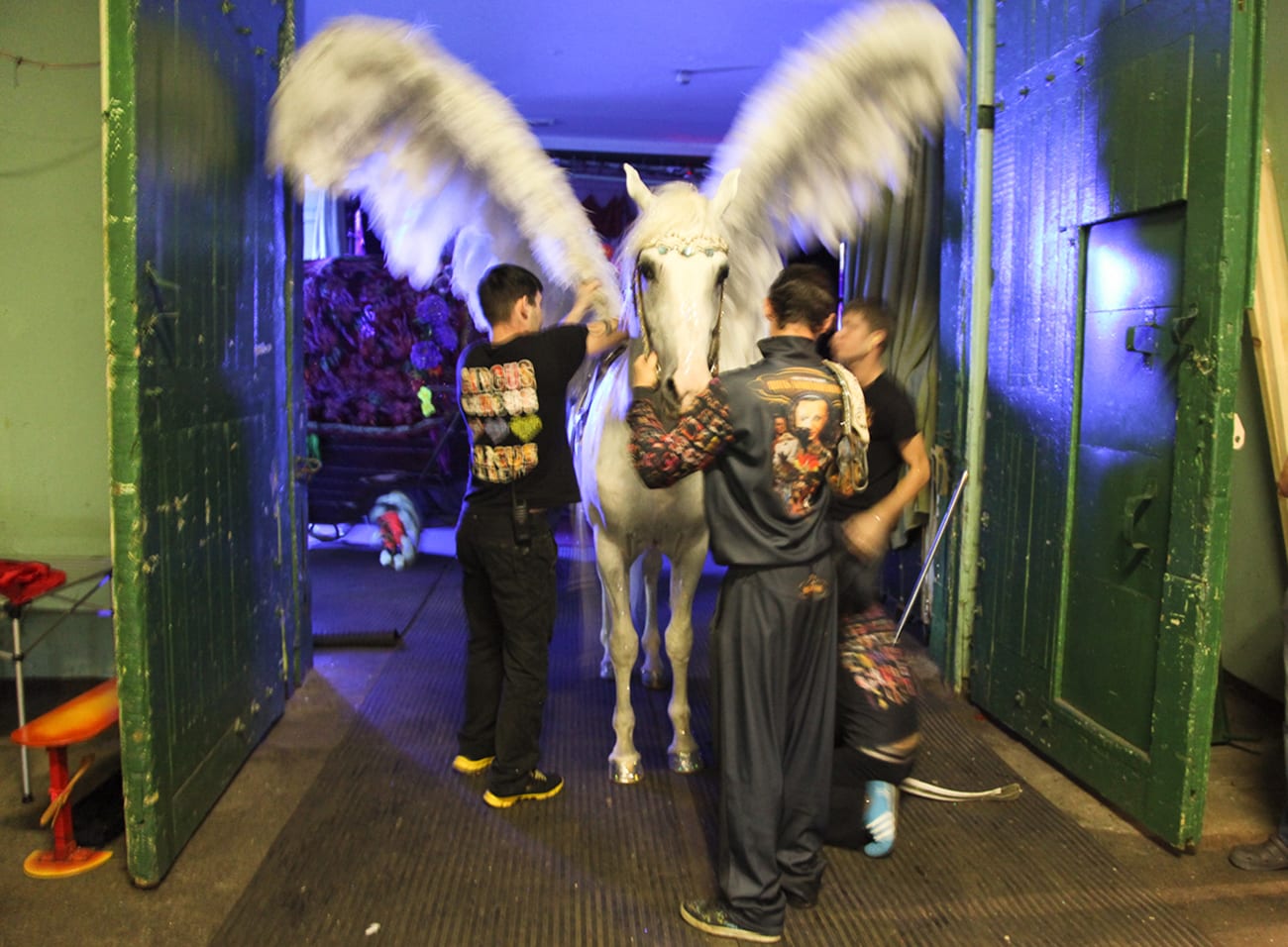 Victoria Crayhon, Far East: Other Side of Russia series, 2011