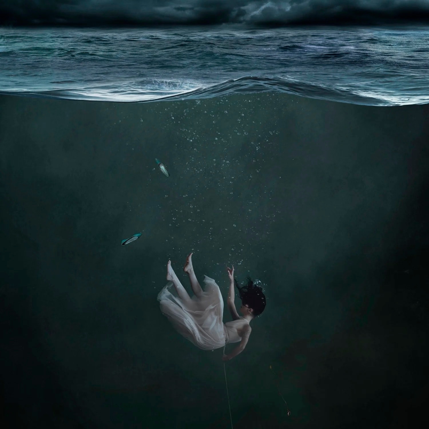 Shirin Town, Undertow