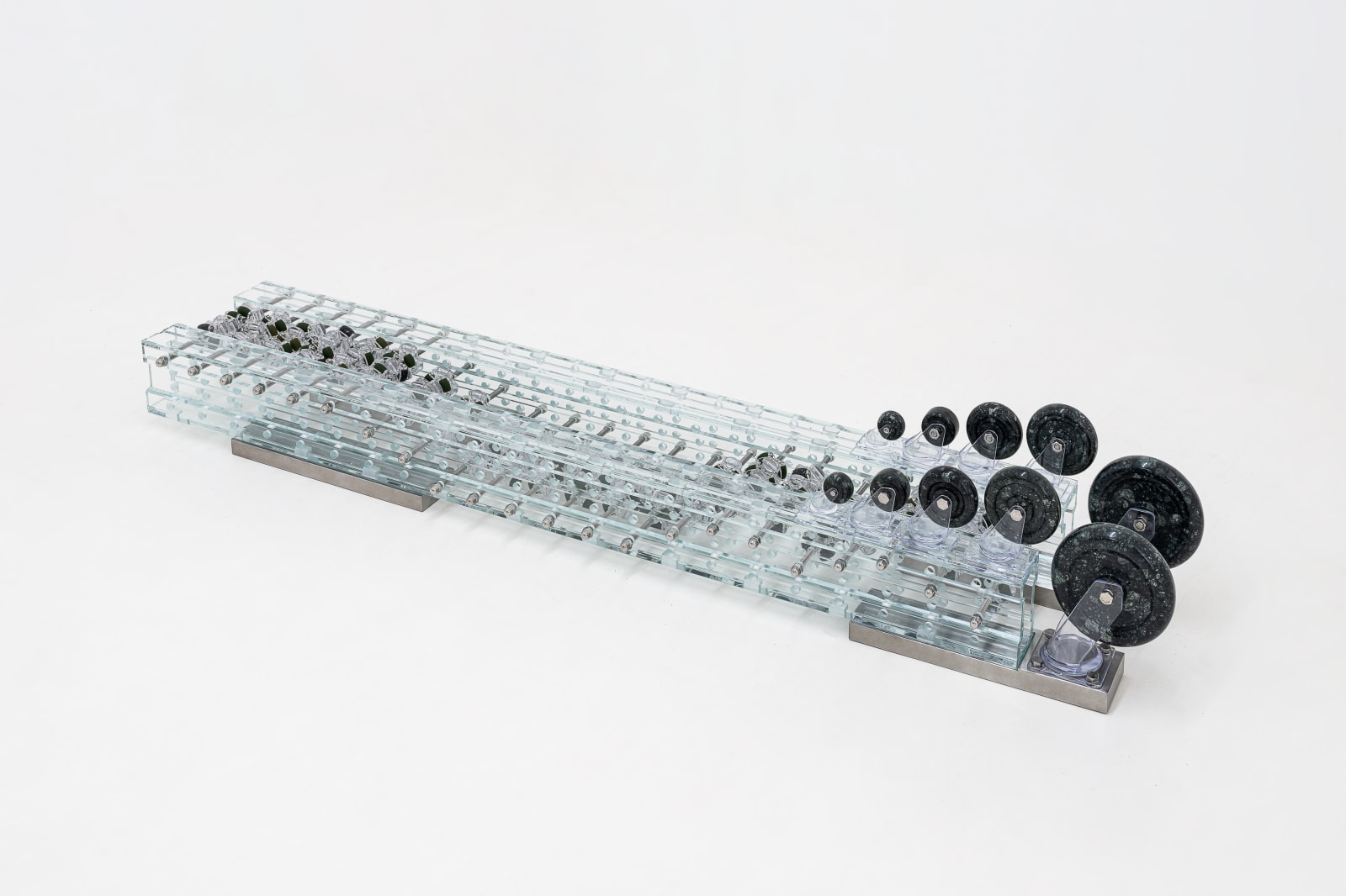 Leelee Chan 陳麗同, Blindfold Receptor (Crawling Jewel–Moss II) 蒙眼感知器（趴行宝石—青苔II）, 2023