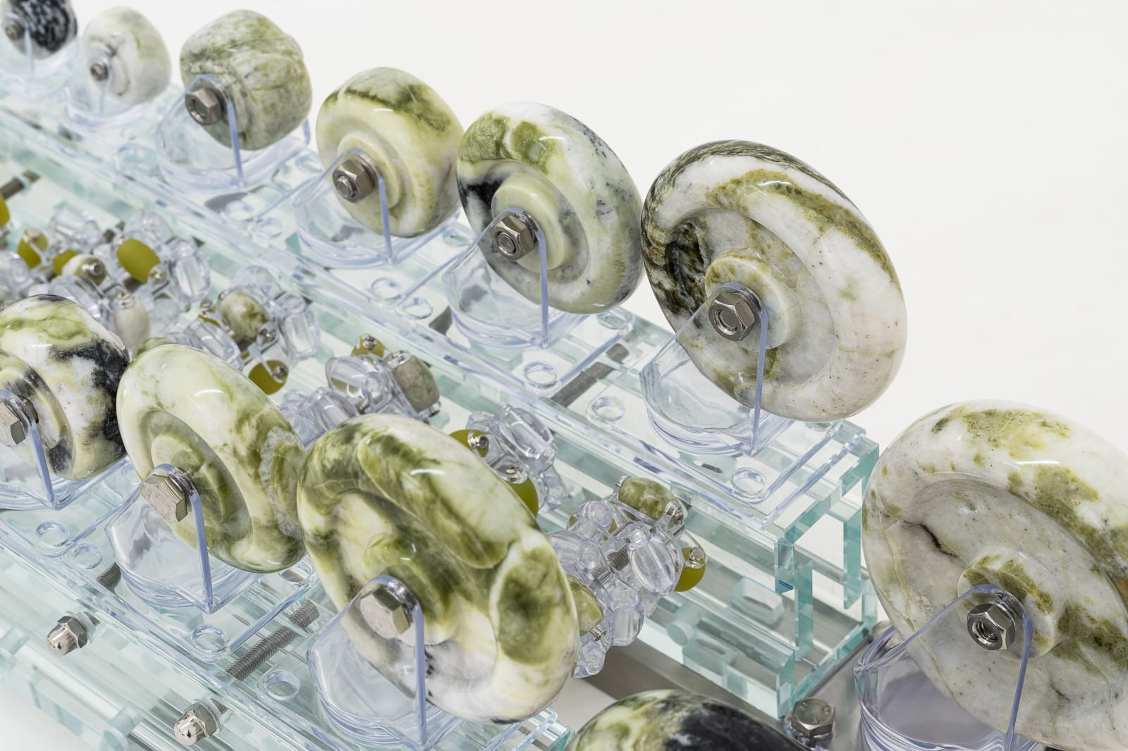 Leelee Chan 陳麗同, Blindfold Receptor (Crawling Jewel–Moss III) 蒙眼感知器（趴行宝石—青苔III）, 2023