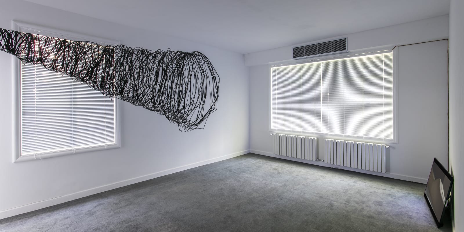 Feng Chen 冯晨, The Darker Side of Light 光的背面, 2017