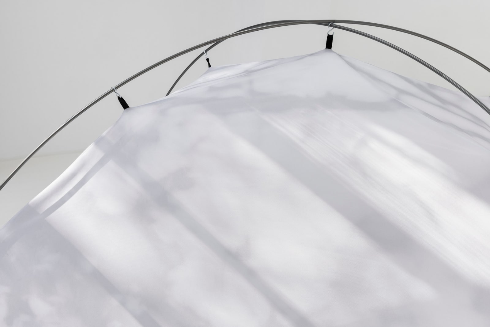 Luca Campestri 卢卡·坎佩斯特里, There I lay, yesterday 昨日，我躺在那里, 2025