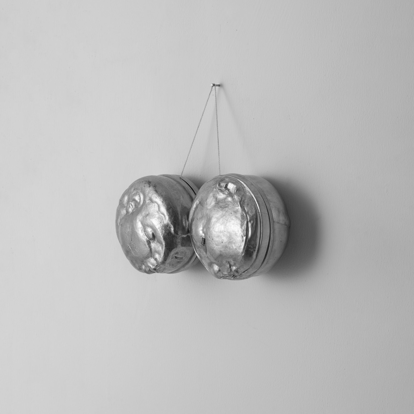 Tian Jianxin 田建新, Double-faced 双面, 2021