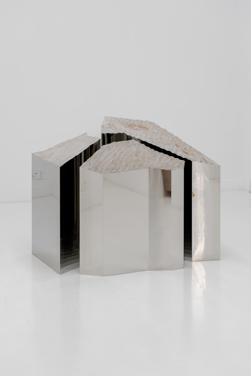 Alice Wang 王凝慧, Untitled 无题, 2021