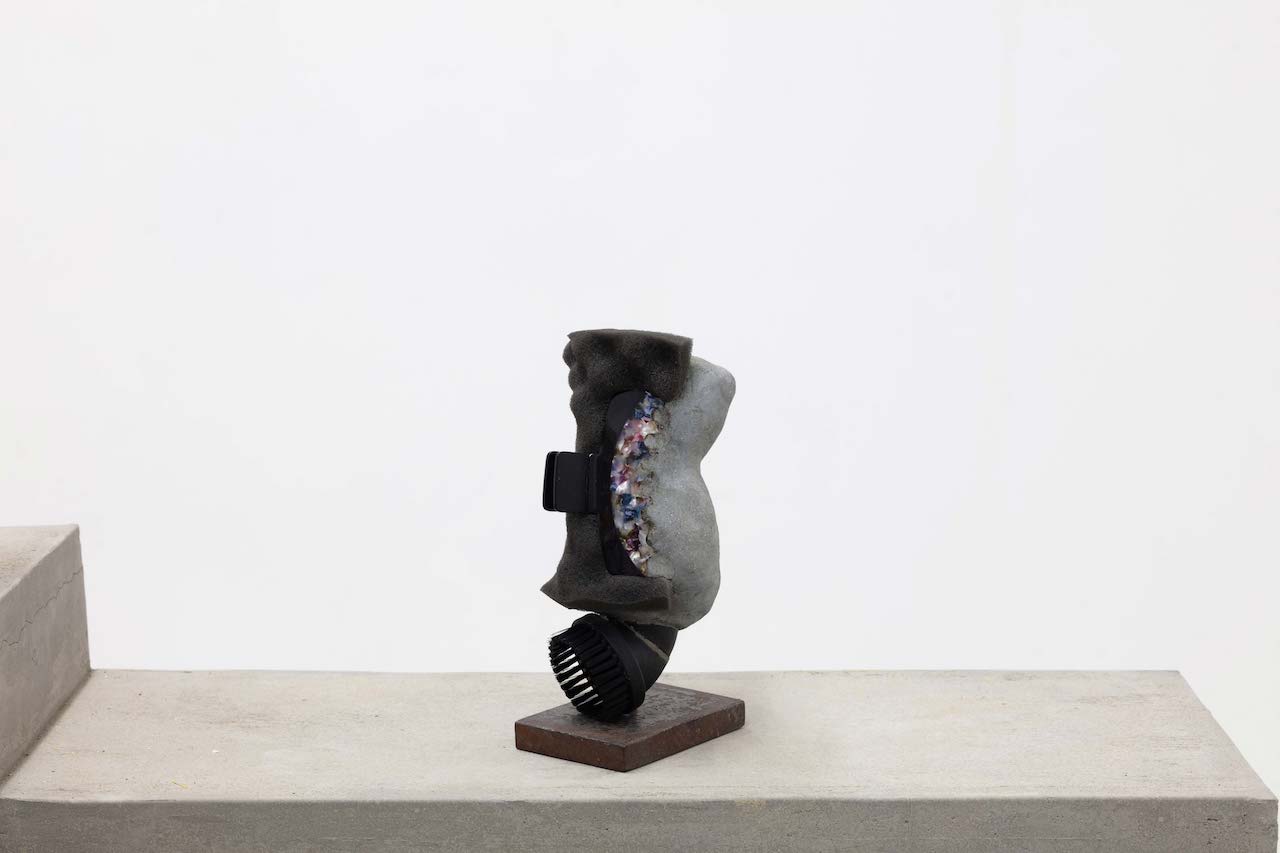 Leelee Chan 陳麗同, Squeezer #2 紧握 II, 2018