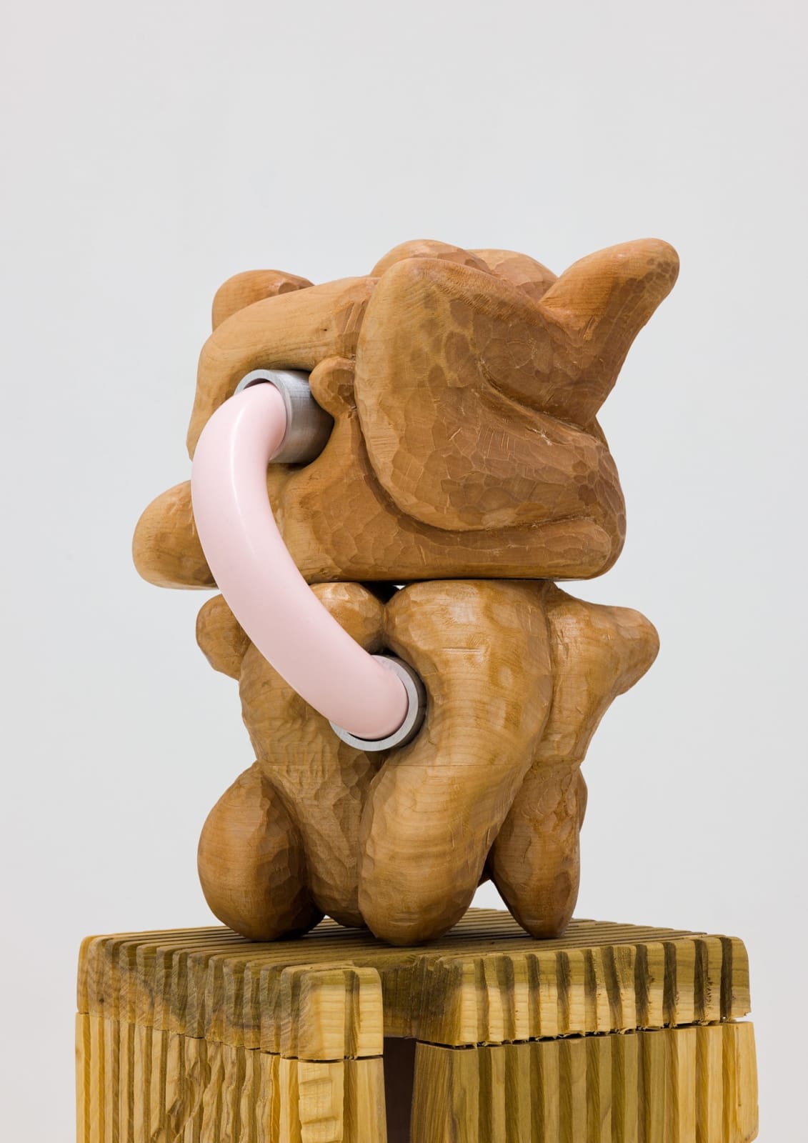 Douglas Rieger 道格拉斯·莱杰, Double Fist 两个拳头, 2022