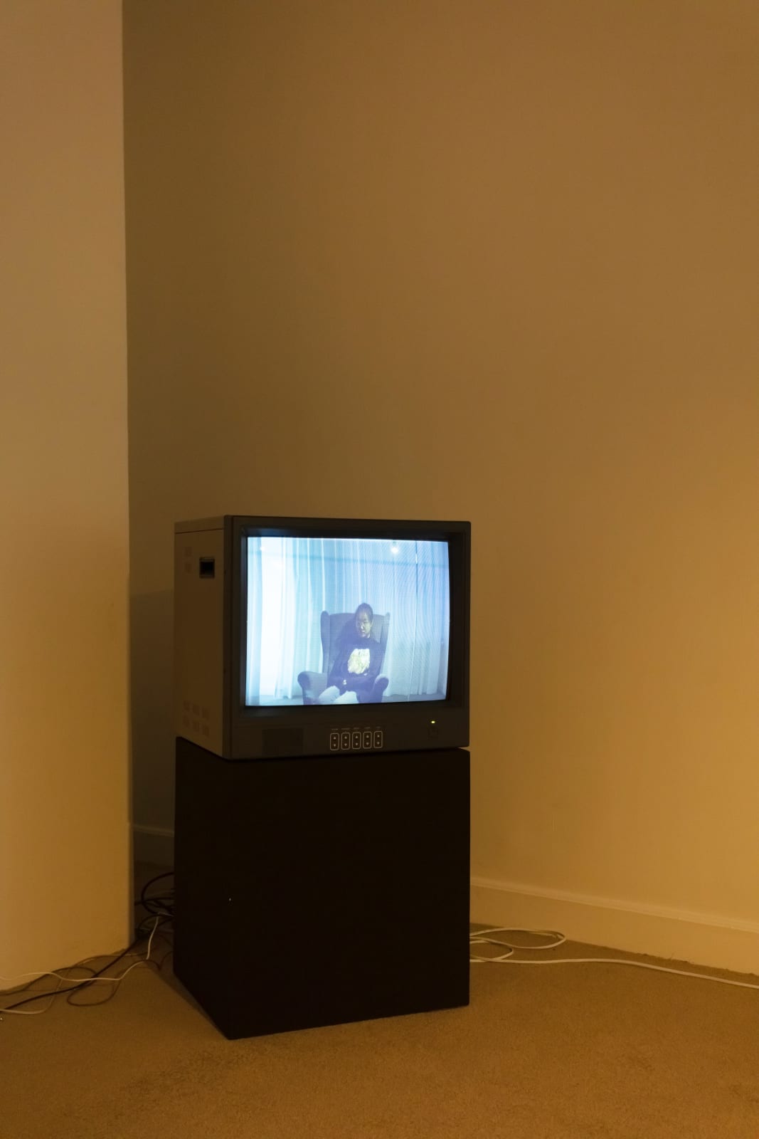 Feng Chen 冯晨, The Darker Side of Light: Moment 光的背面：瞬间, 2019