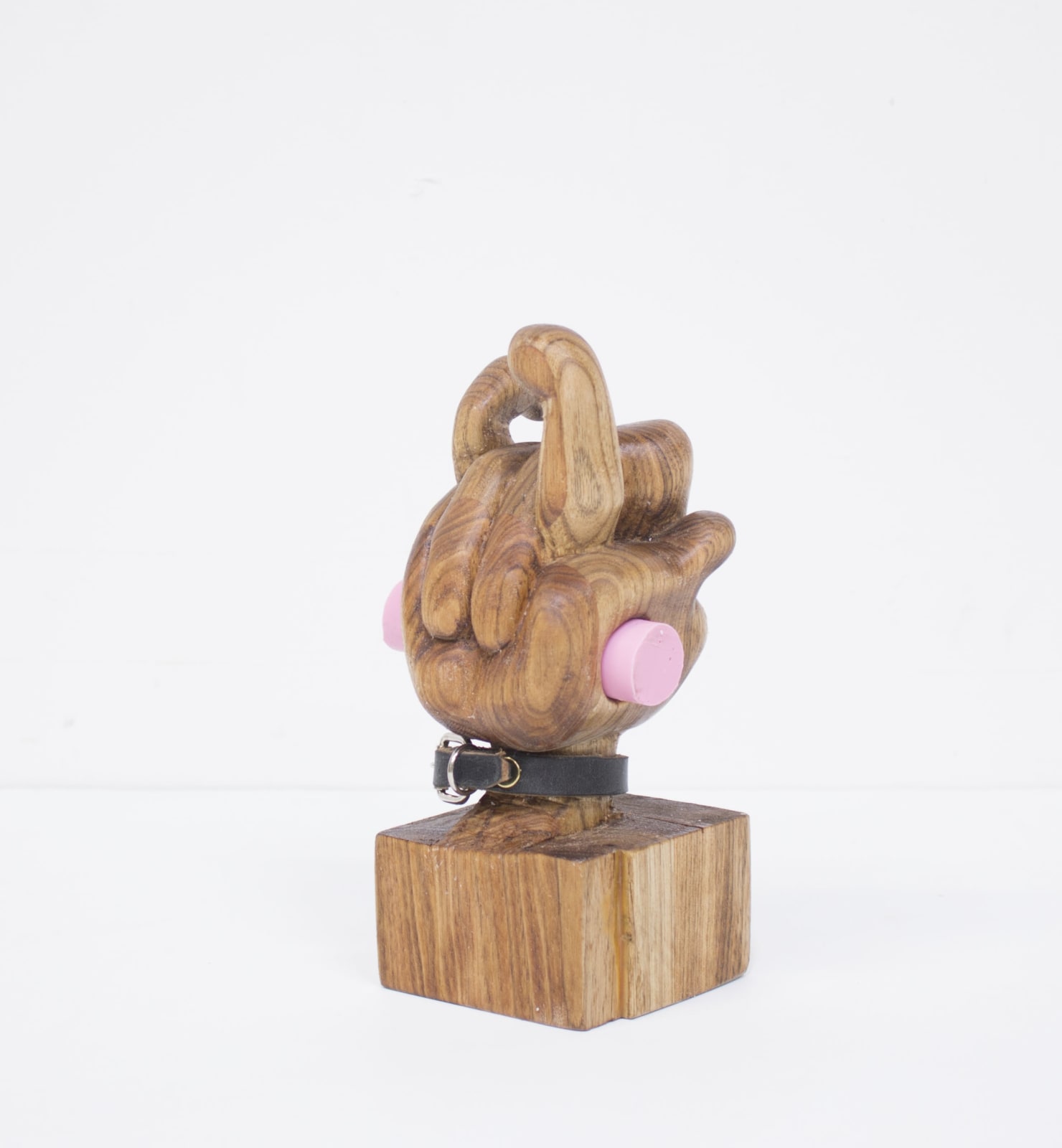 Douglas Rieger 道格拉斯·莱杰, Fist 拳, 2018