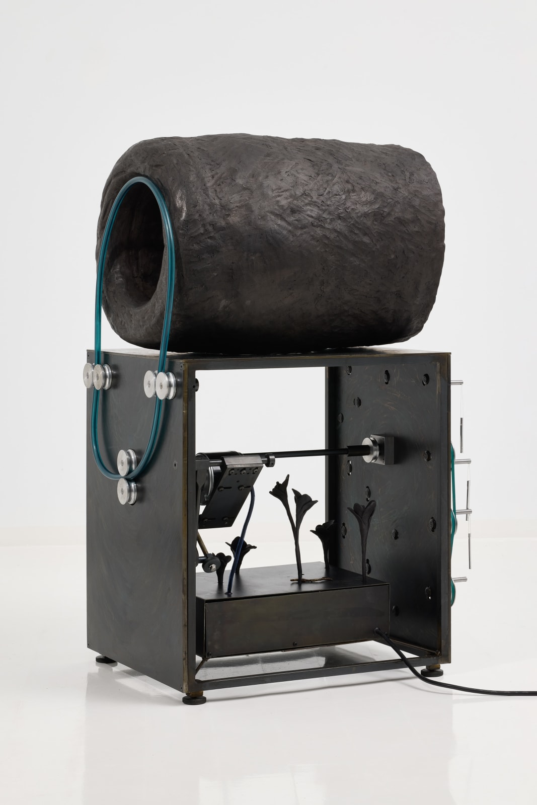 Elizabeth Jaeger 伊丽莎白·耶格, Contempt 蔑视, 2024