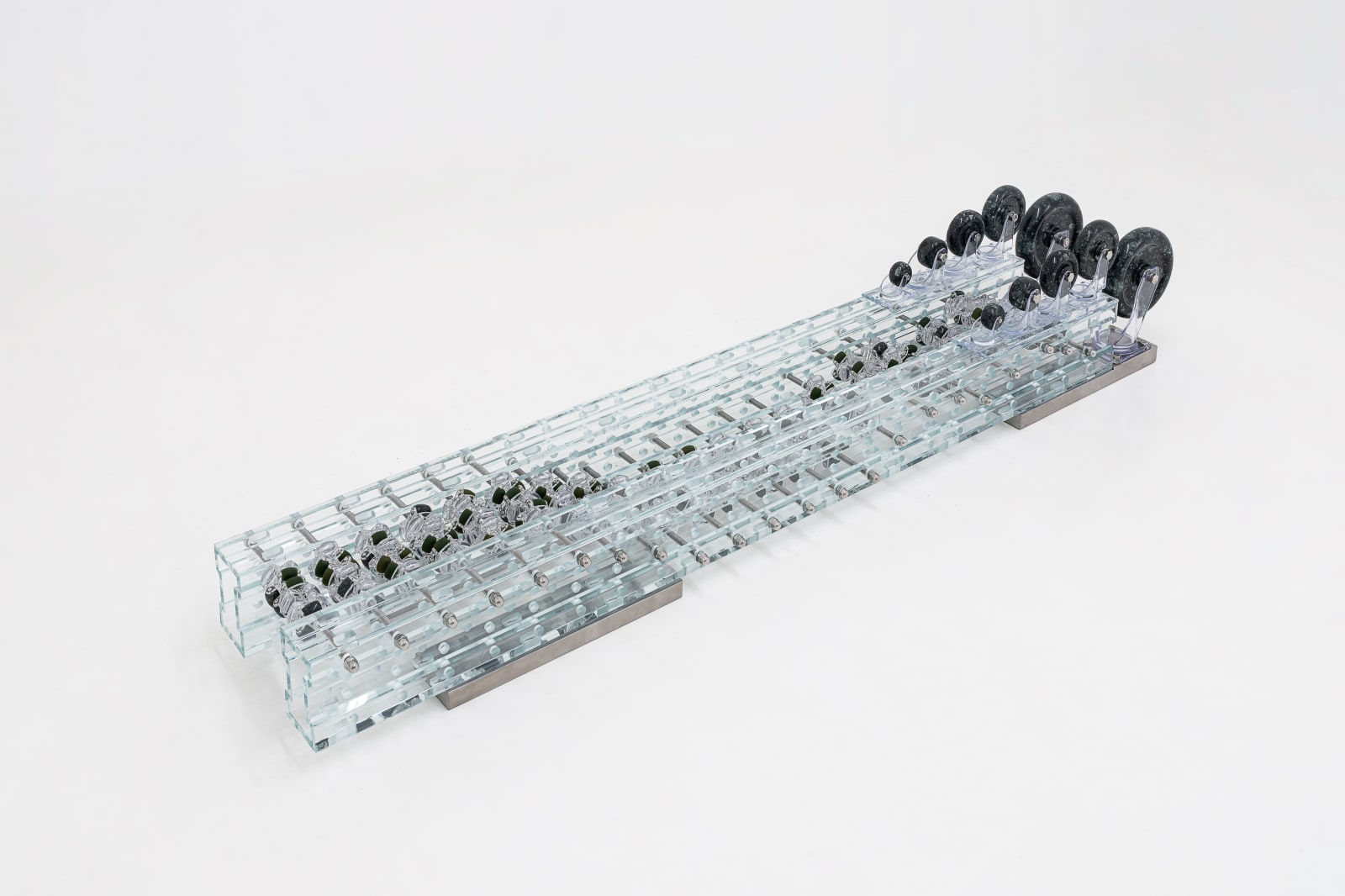 Leelee Chan 陳麗同, Blindfold Receptor (Crawling Jewel–Moss II) 蒙眼感知器（趴行宝石—青苔II）, 2023