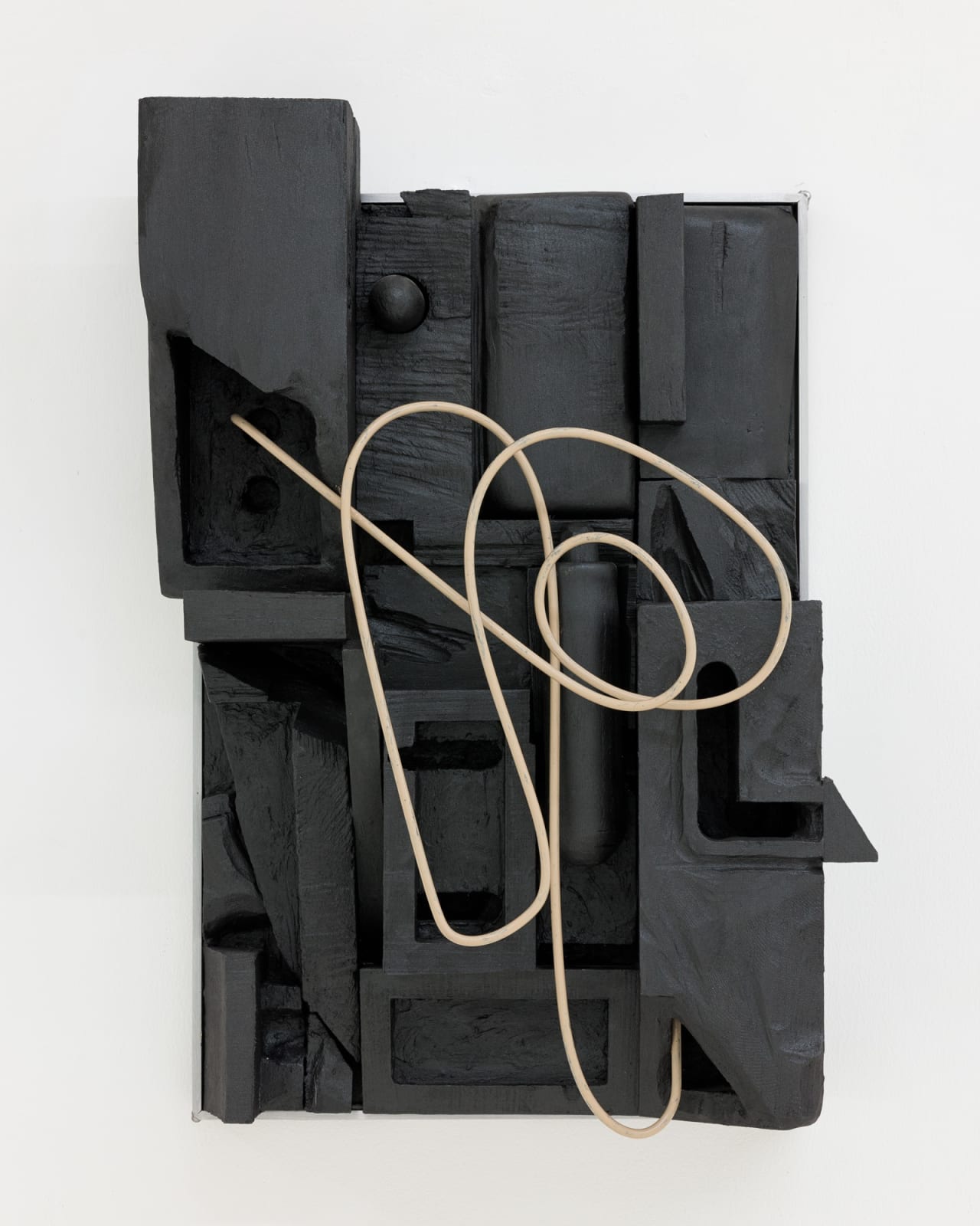 Douglas Rieger 道格拉斯·莱杰, Composition in Wood and Steel 1 钢与木的谱写1, 2022