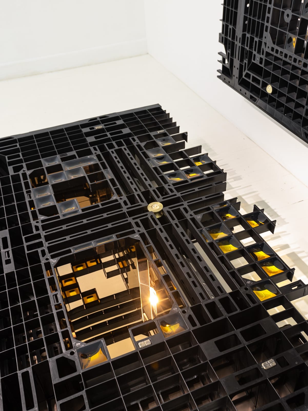 Leelee Chan 陳麗同, Dark Light, Subterranean Circuit 暗光· 地下回路, 2023